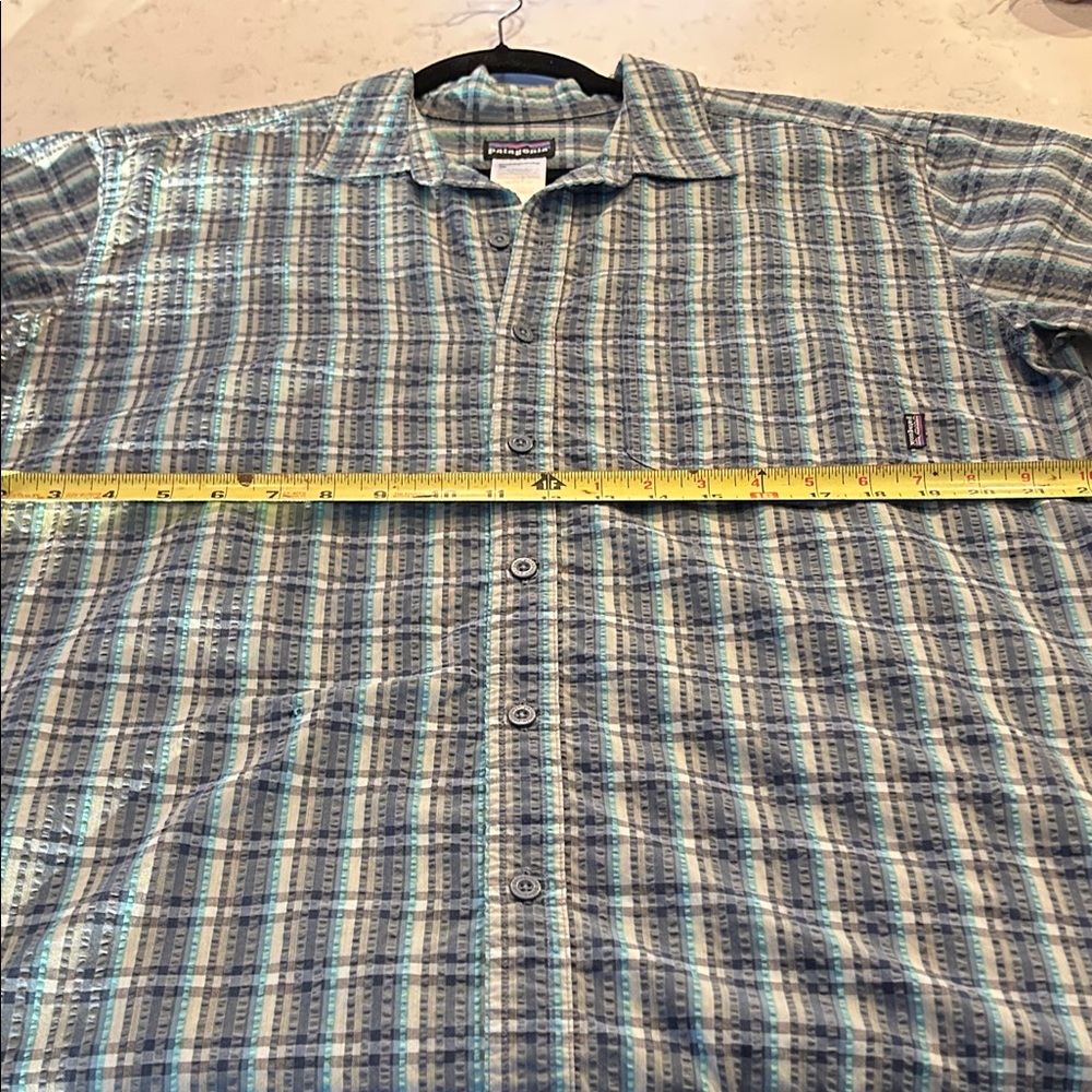 Patagonia Men's Blue Plaid Shirt Large